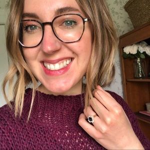 Meet your Posher, Rebecca